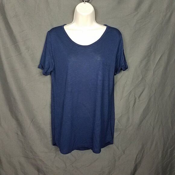 Color Story Large Navy Single Pocket Tee High Low Cuffed Short Sleeve NWOT - Picture 1 of 11